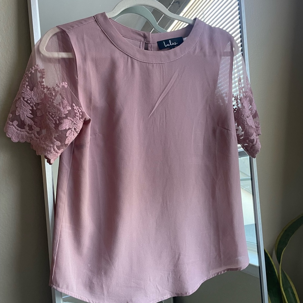 Lulu’s Pink Lace Sleeve Blouse